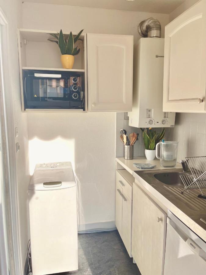 Studio With Terrace And Sea View, 10 Min To The Beach Niza Exterior foto